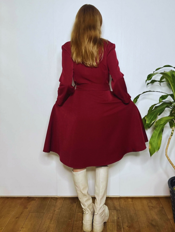 Laia seelikuosaga kleit “Kai”, 3/4 pikkuses sirgete varrukatega, tumepunane - Image 6